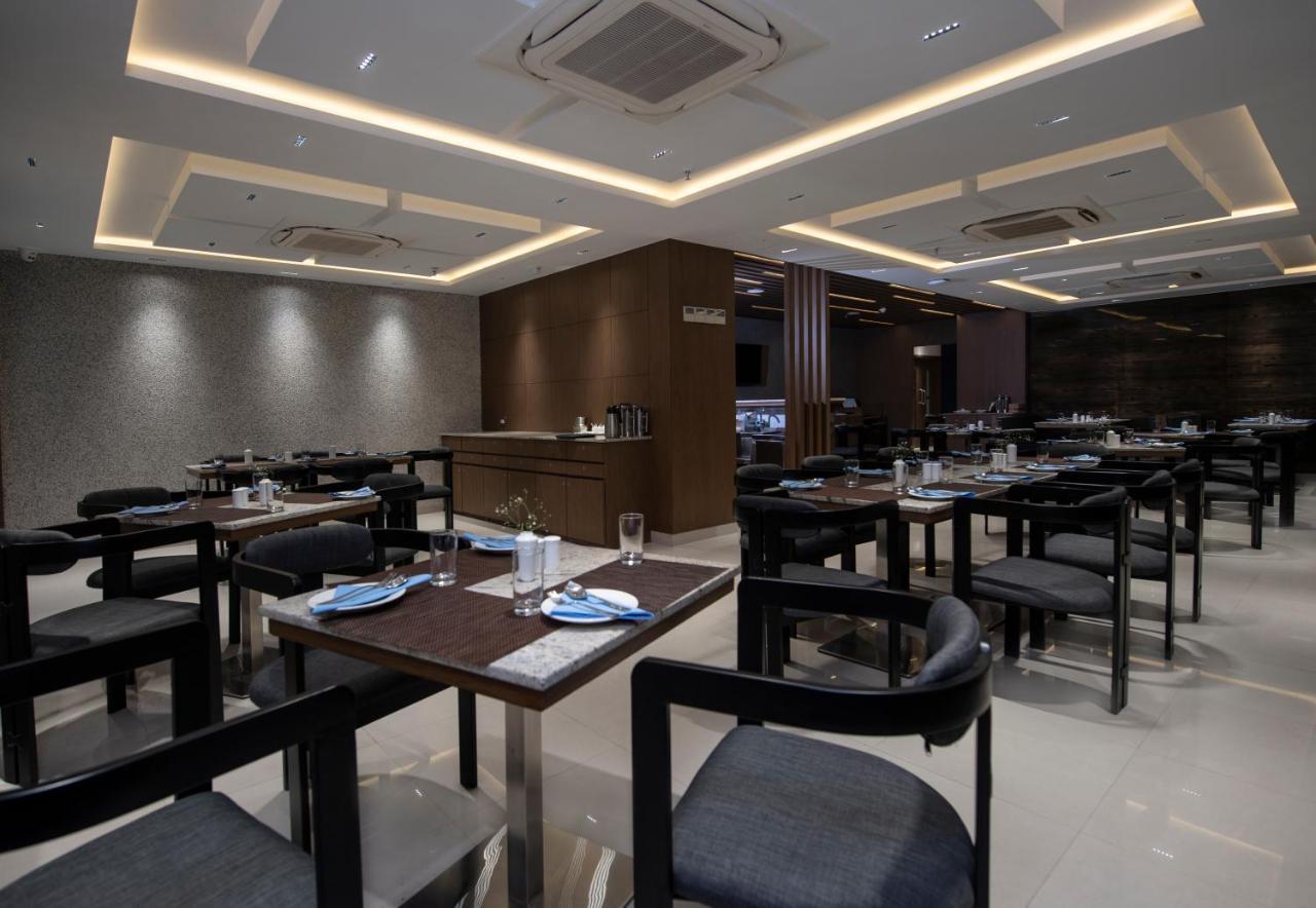 Morvee Hotels Durgapur Esterno foto