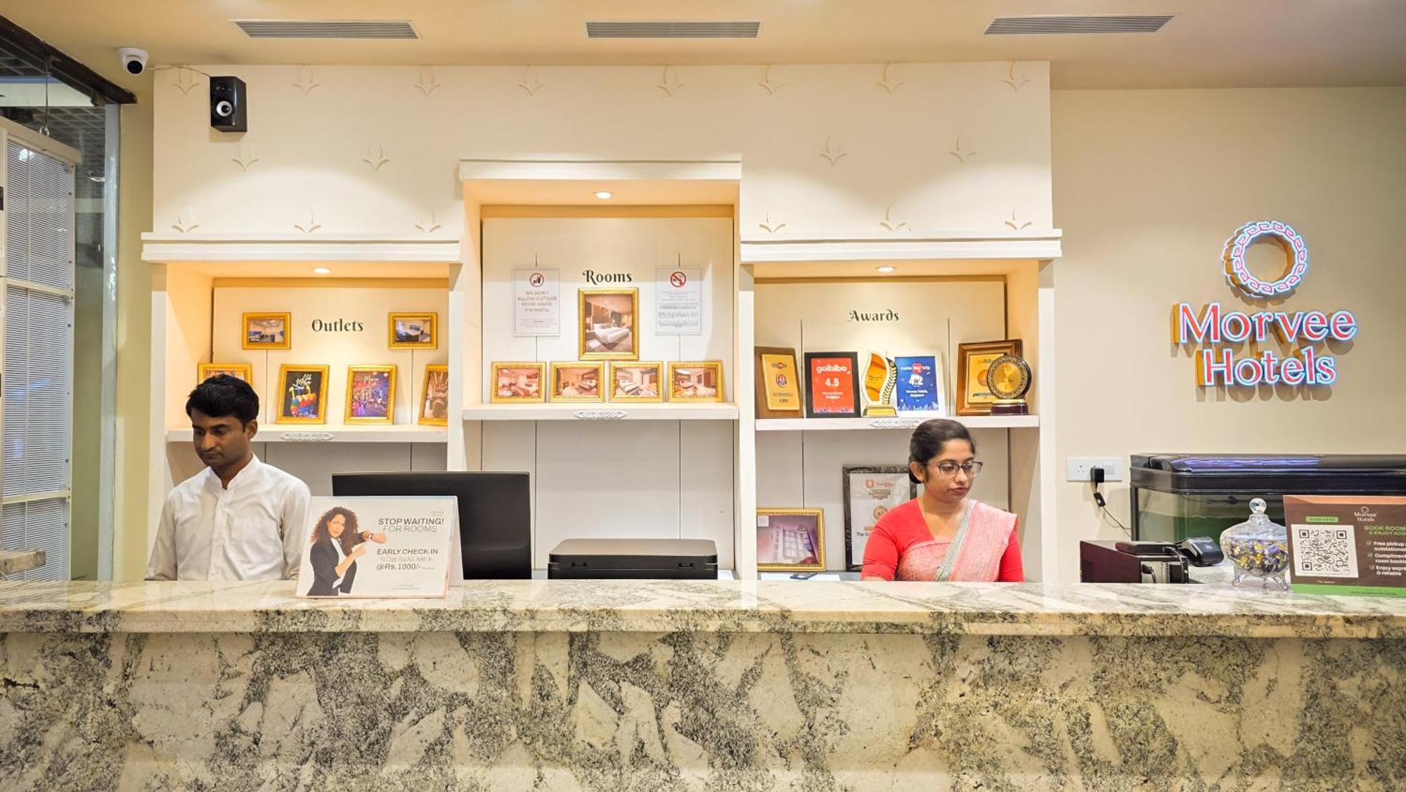 Morvee Hotels Durgapur Esterno foto