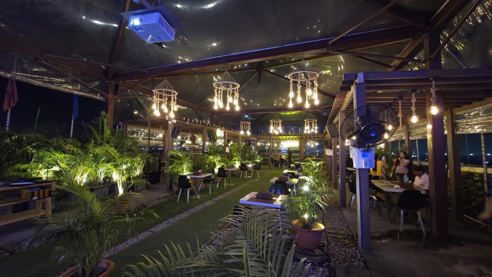 Morvee Hotels Durgapur Esterno foto